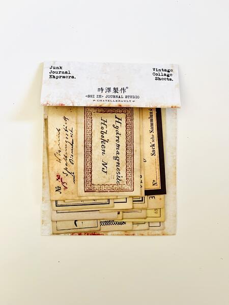Set 17 etichette vintage – Minerali su carta tinta al caffè