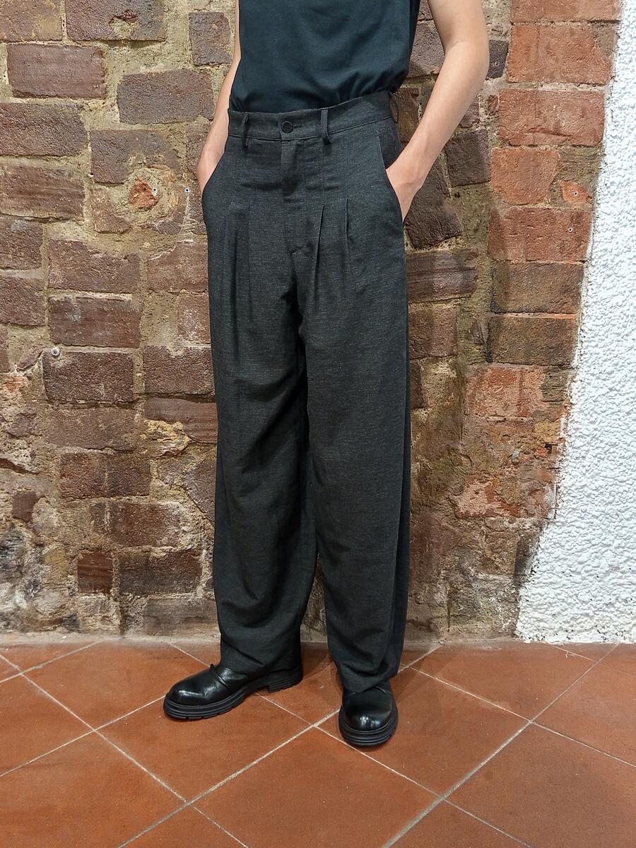 Nostrasantissima - Pantalone largo doppia pences