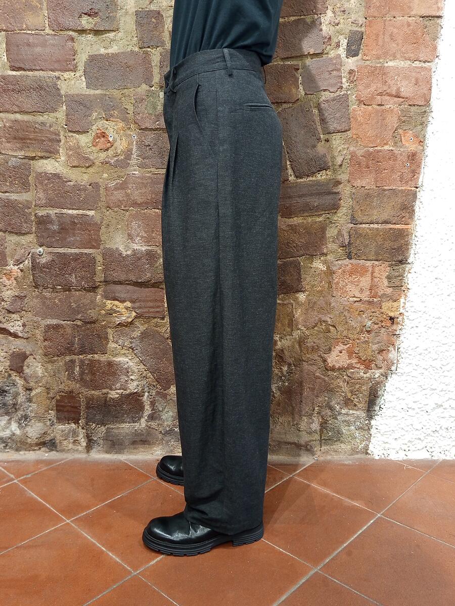 Nostrasantissima - Pantalone largo doppia pences