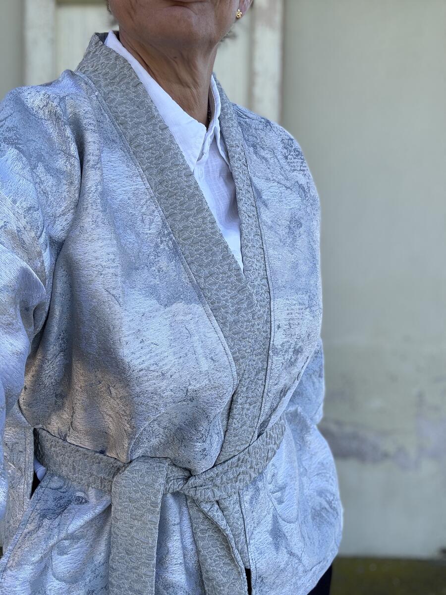 Kimono  volto