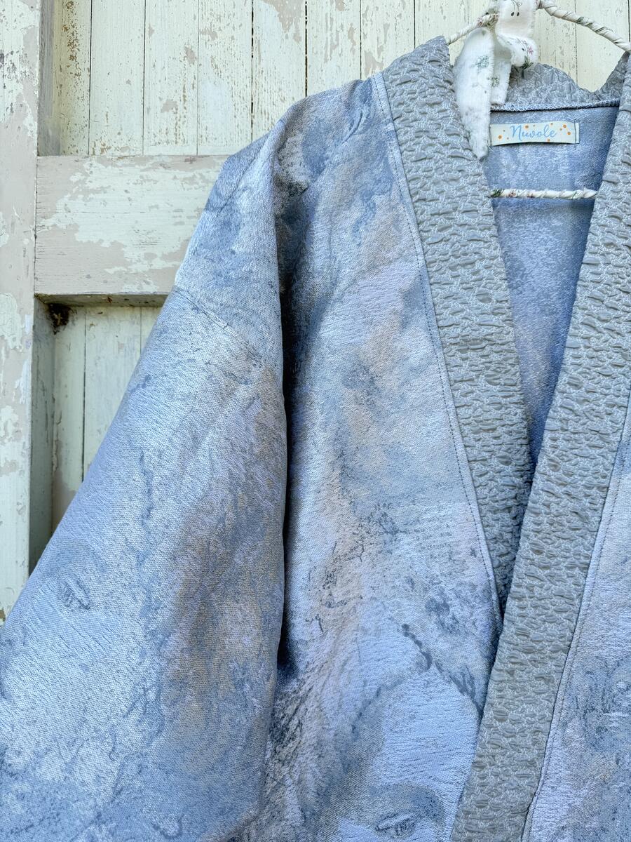 Kimono  volto