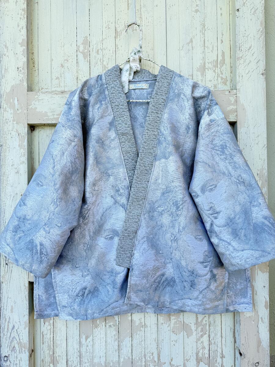 Kimono  volto