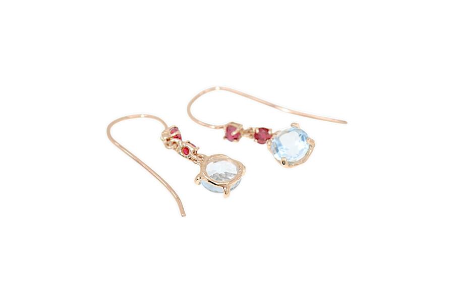 Orecchini in oro rosa 9K con rubini e topazio azzurro