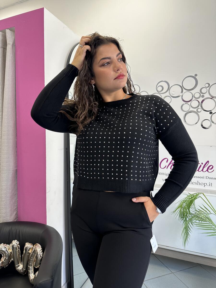 NOVITÀ Pull in viscosa con diamantini