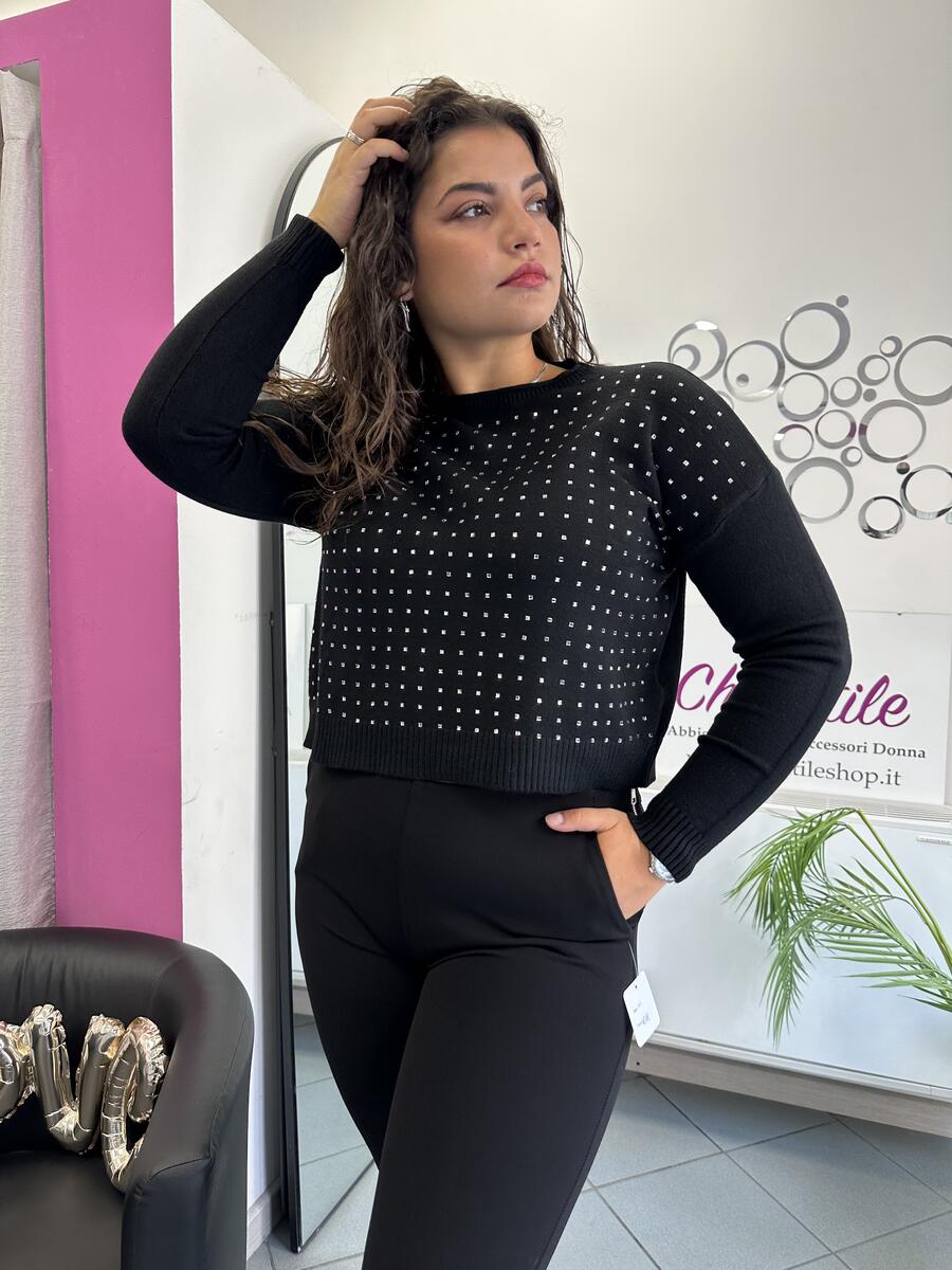 NOVITÀ Pull in viscosa con diamantini
