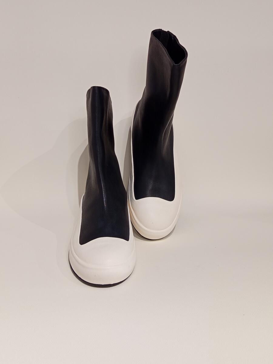 Ernesto Dolani - Black Ankle Boot