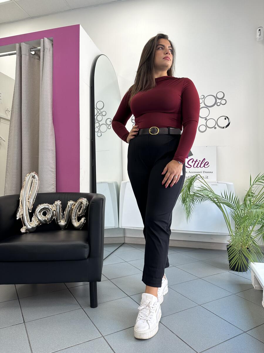 NOVITÀ Pantalone momfit con cintura