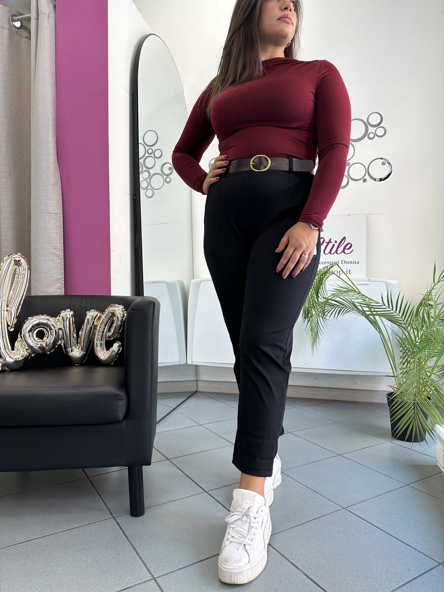 NOVITÀ Pantalone momfit con cintura
