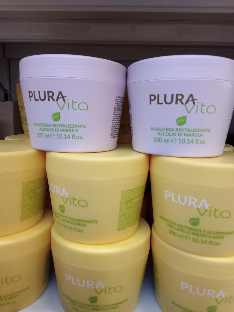 PLURA VITA MASCHERA PER CAPELLI DA 300 ml
[Quantità minima per ordine è di 12 pezzi]