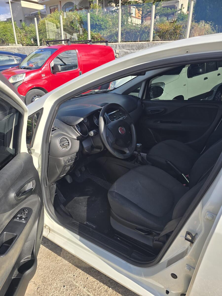 Fiat Punto 1.2 8V 5 porte Street 