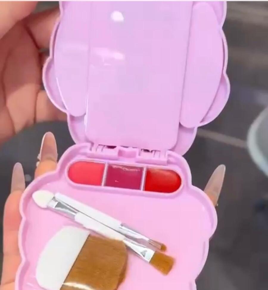 HIUDABEAUTY TROUSSE
[Quantità minima per ordine è di 6 pezzi]