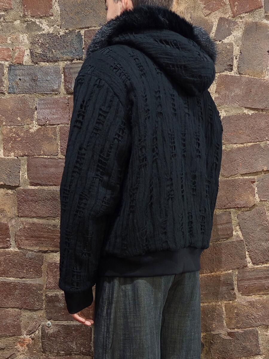 Nostrasantissima - Fur Bomber 
