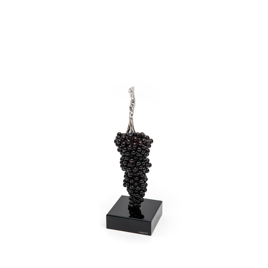 Sequenze - Scultura Uva Nera in Resina e Polvere di Marmo – H.20,5 cm – Made in Italy