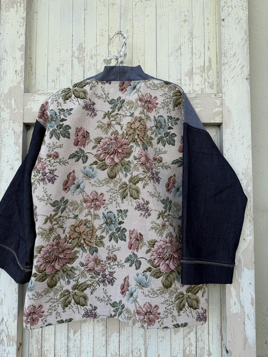 Kimono due jeans e fiori