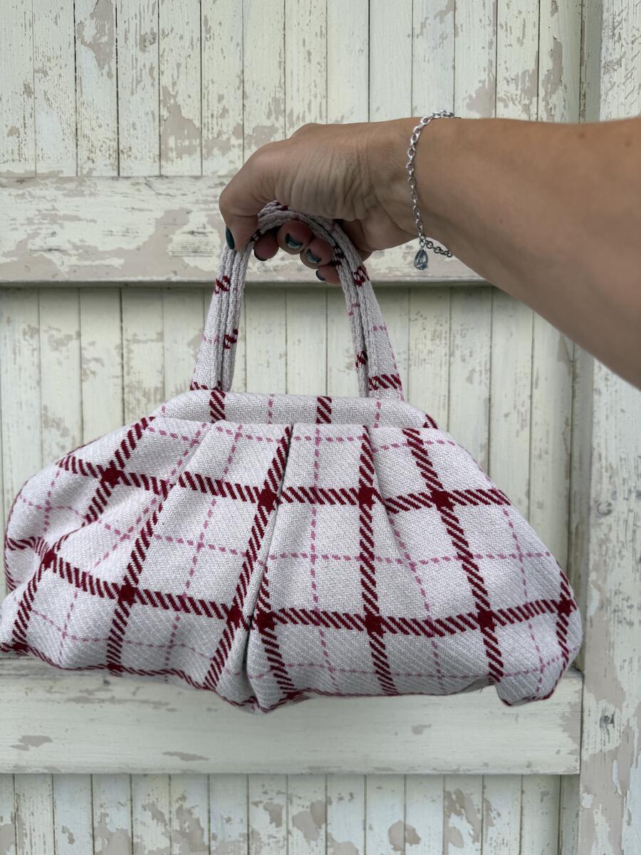 Soft bag quadri rossi