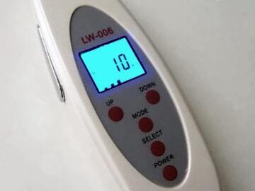 Apparecchio US Skin Cleaner Spatola digitale