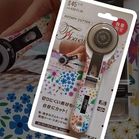 Rotary cutter 45mm Flower - olfa