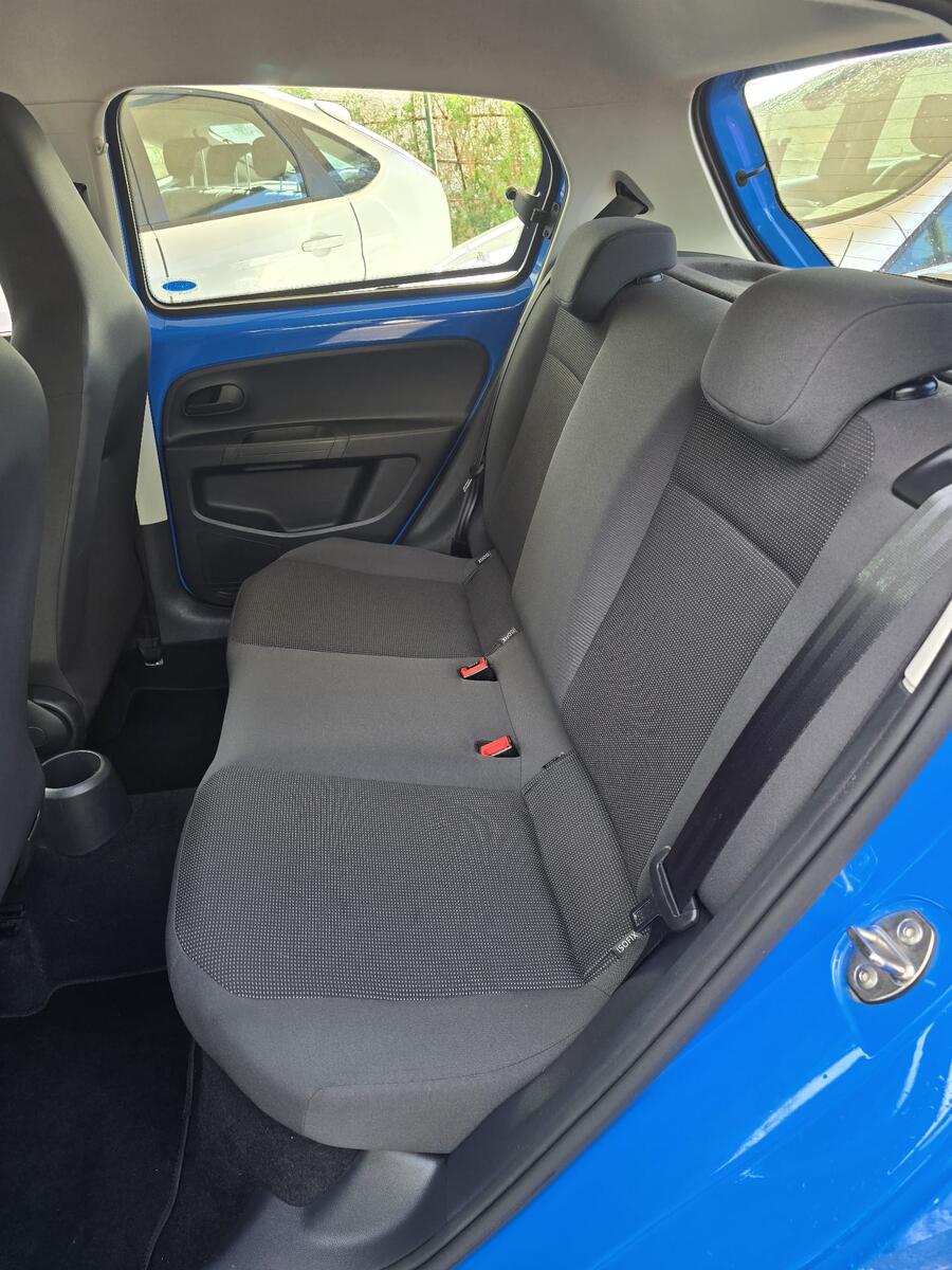 Volkswagen up! 