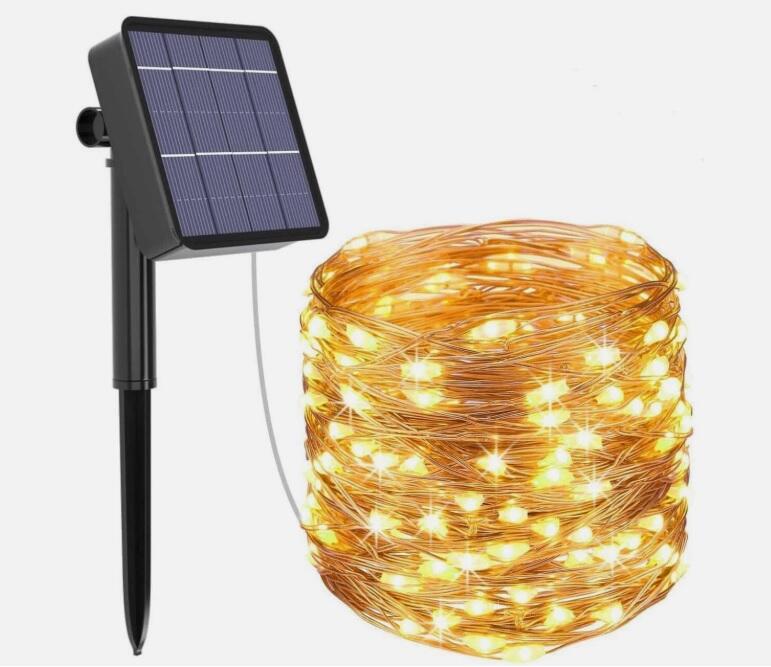 LUCI DI NATALE STRISCIA NATALIZIA CATENA LUMINOSA A LED DA ESTERNO CON PANNELLO ENERGIA SOLARE CON PICCHETTO - BOBINA DA 10 METRI CON 100 LED CON COLORE LUCE 3000K BIANCO CALDO (GIALLO) IP65