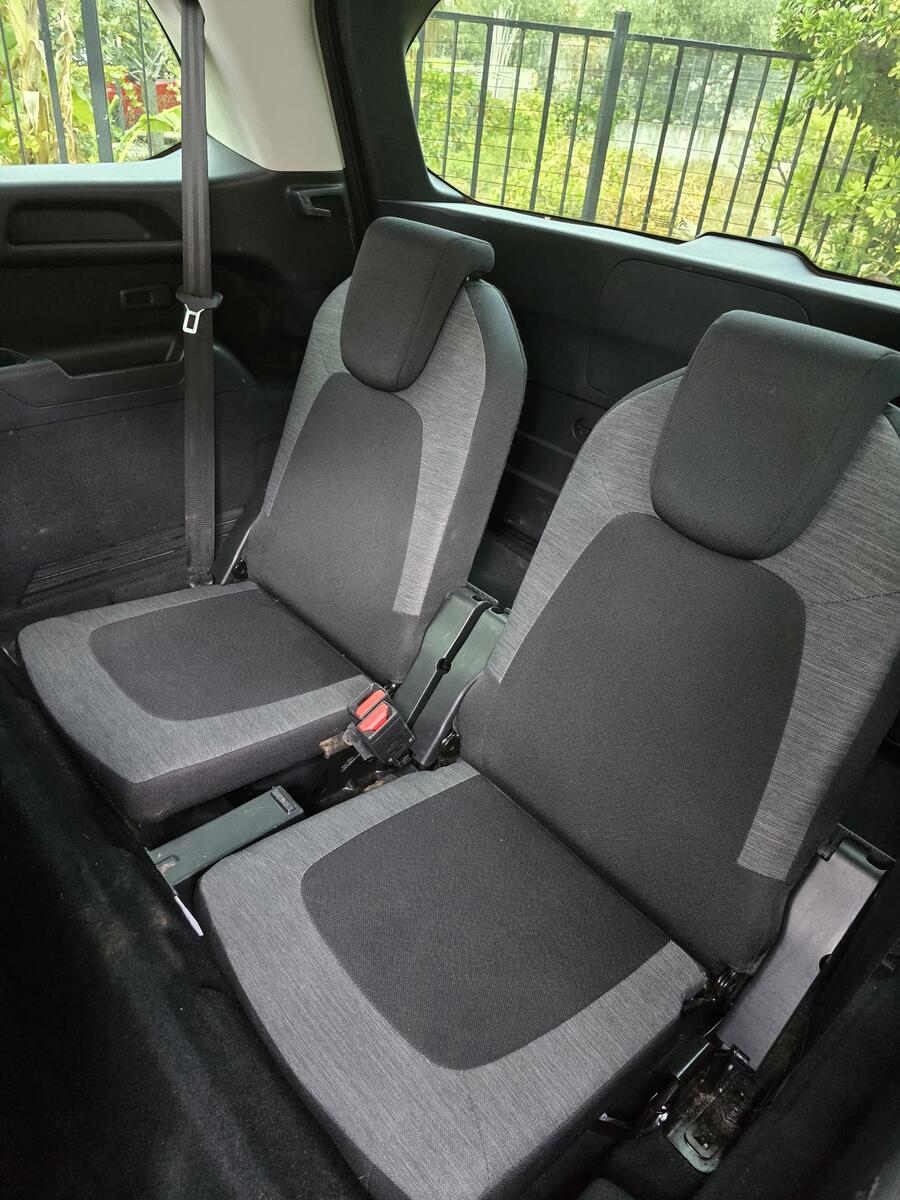 Citroen Grand C4 SpaceTourer Grand Space HDi 130 S&S EAT8