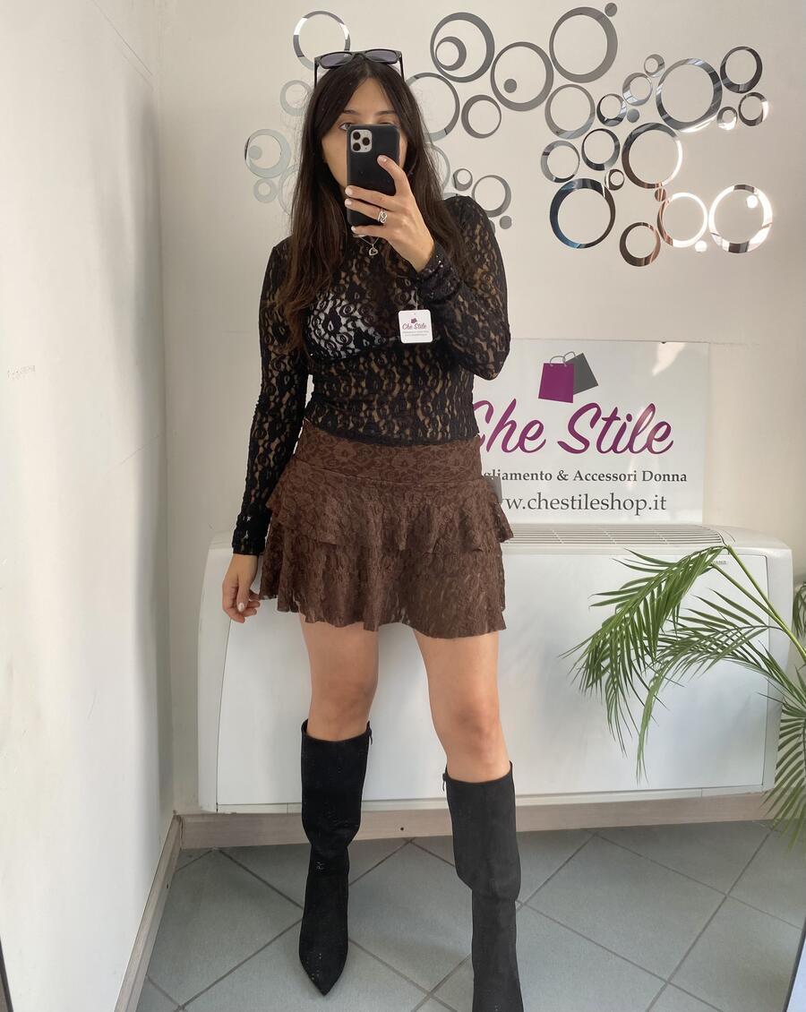 NOVITÀ Mini gonna in pizzo e balza