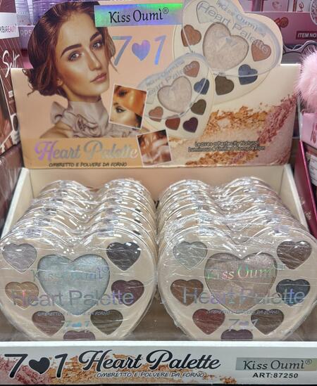 KISS OUMI HEARTH PALETTE
 [Conf.da 12 pezzi]