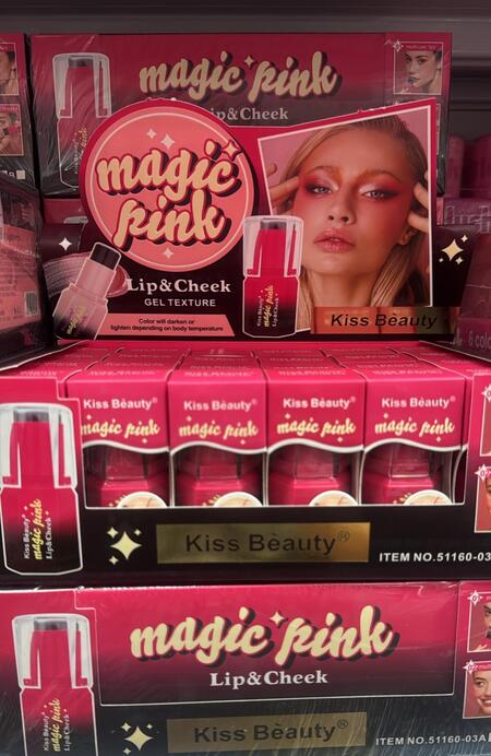 KISS BEAUTY MAGIC LIP & CHEECK
 [Conf.da 24 pezzi]