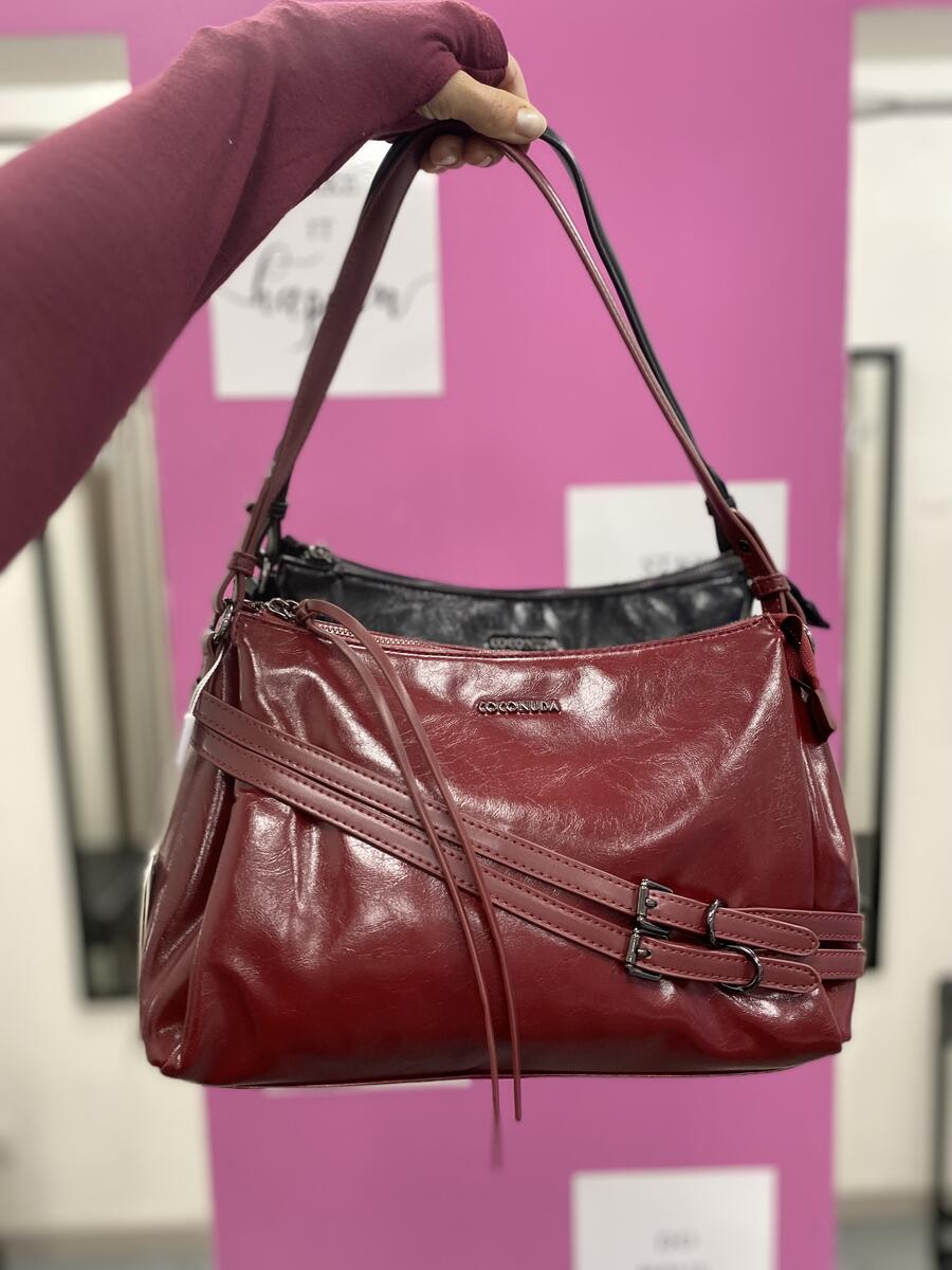 NOVITÀ Bag in vernice con fibbie COCONUDA