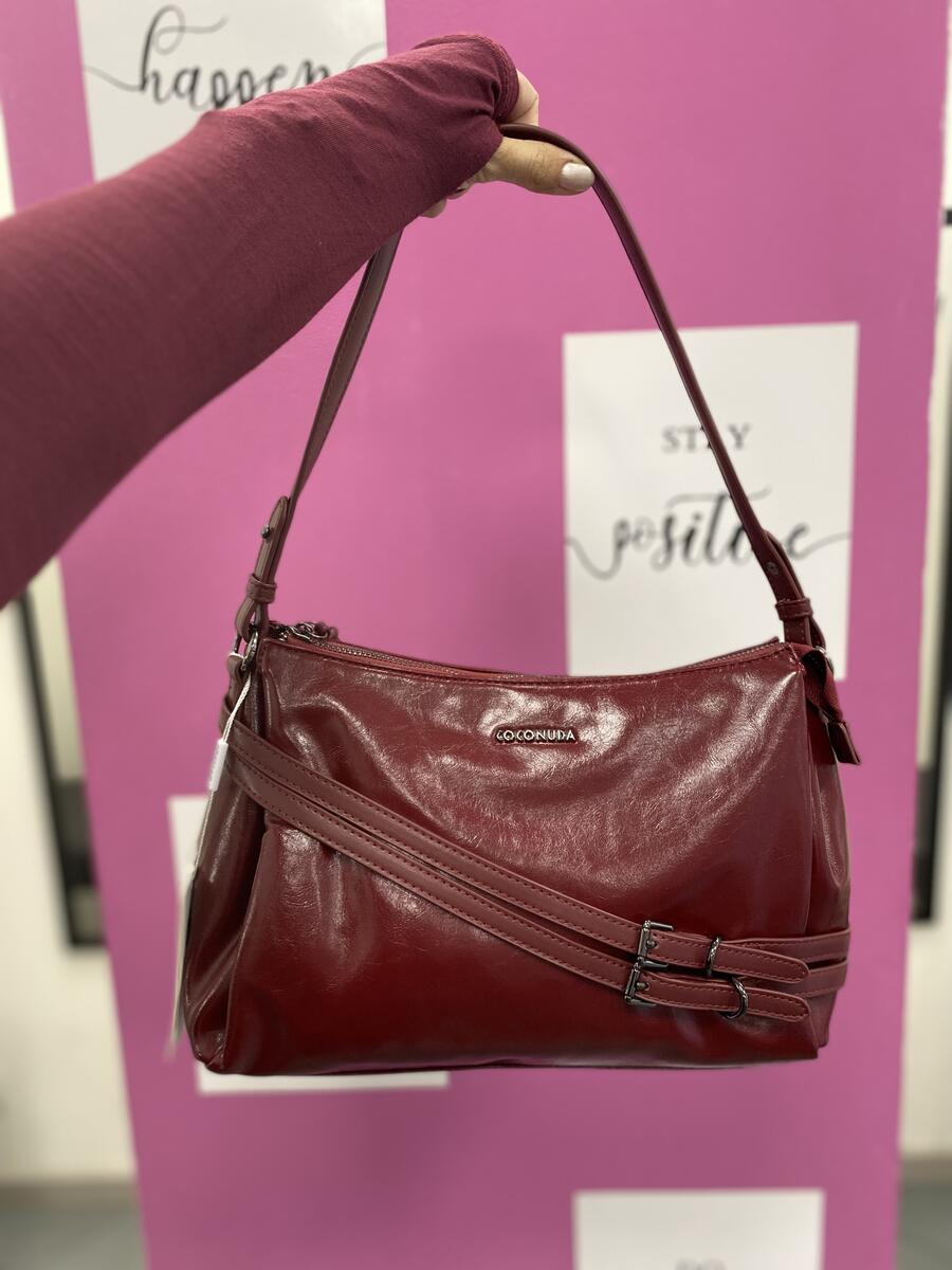 NOVITÀ Bag in vernice con fibbie COCONUDA