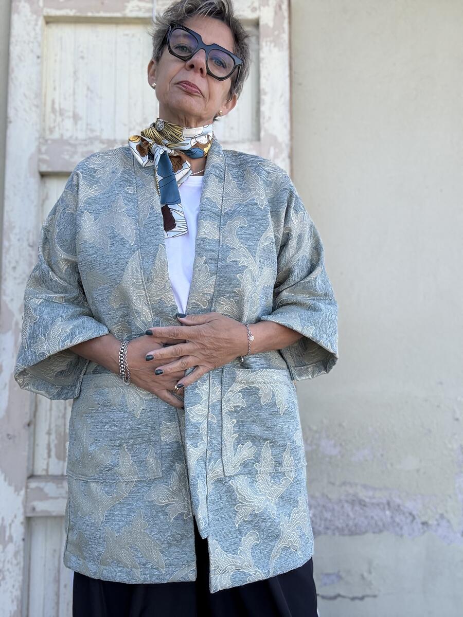 Kimono verde acqua con lavorazione lamè