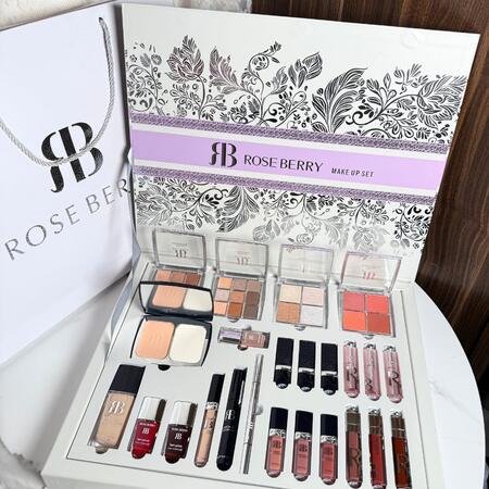 ROSE BERRY MAKE UP SET CON 24 PEZZI