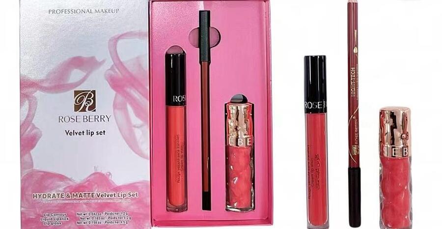 ROSE BERRY VELVET LIP SET DA 3 PEZZI
 [Conf.da 6 set]