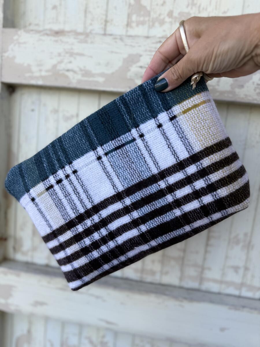 Clutch ottanio beige azzurro 