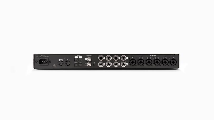Universal Audio VOLT 876