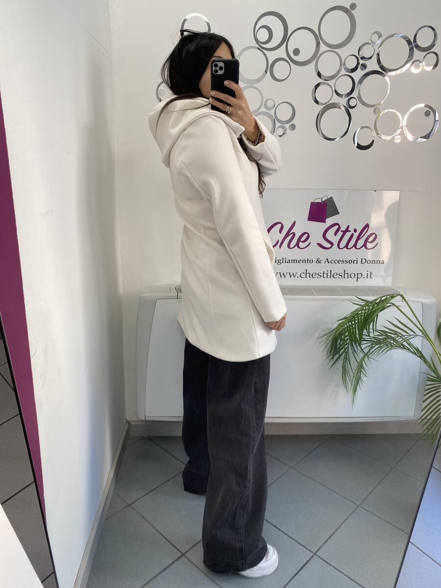 NOVITÀ Cappotto media lunghezza con zip e cappuccio