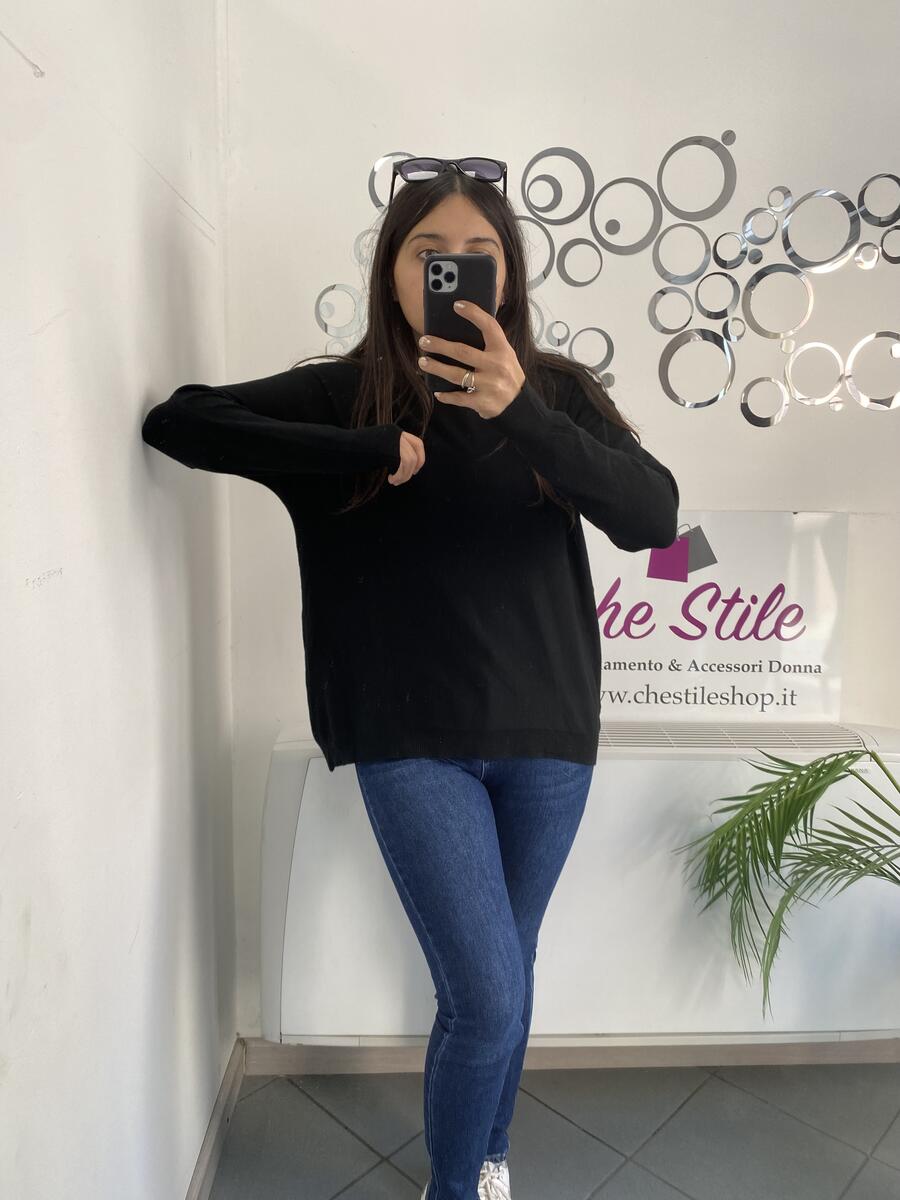 NOVITÀ Pull in viscosa scollo a barchetta vestibilità comoda
