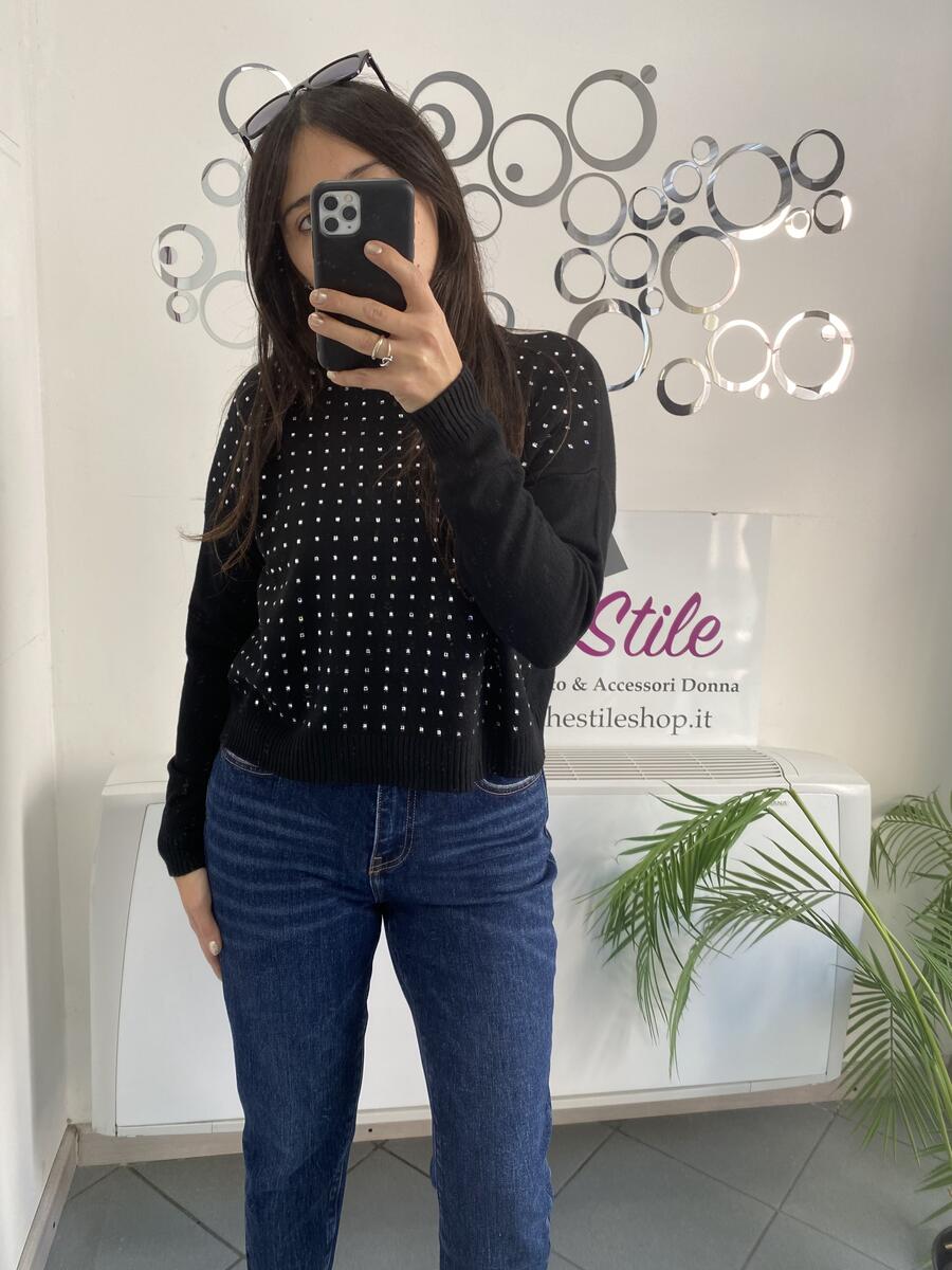 NOVITÀ Pull in viscosa con brillantini