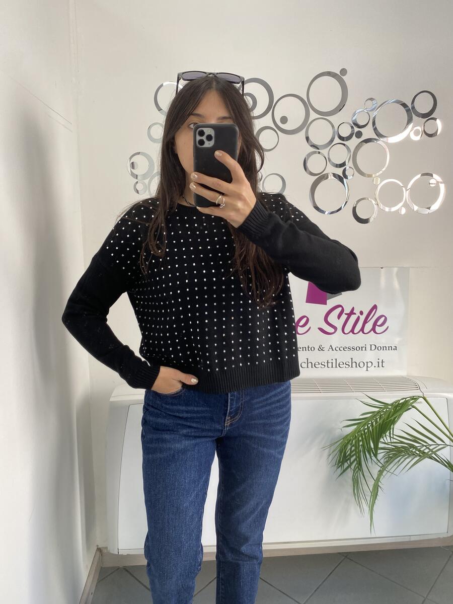 NOVITÀ Pull in viscosa con brillantini