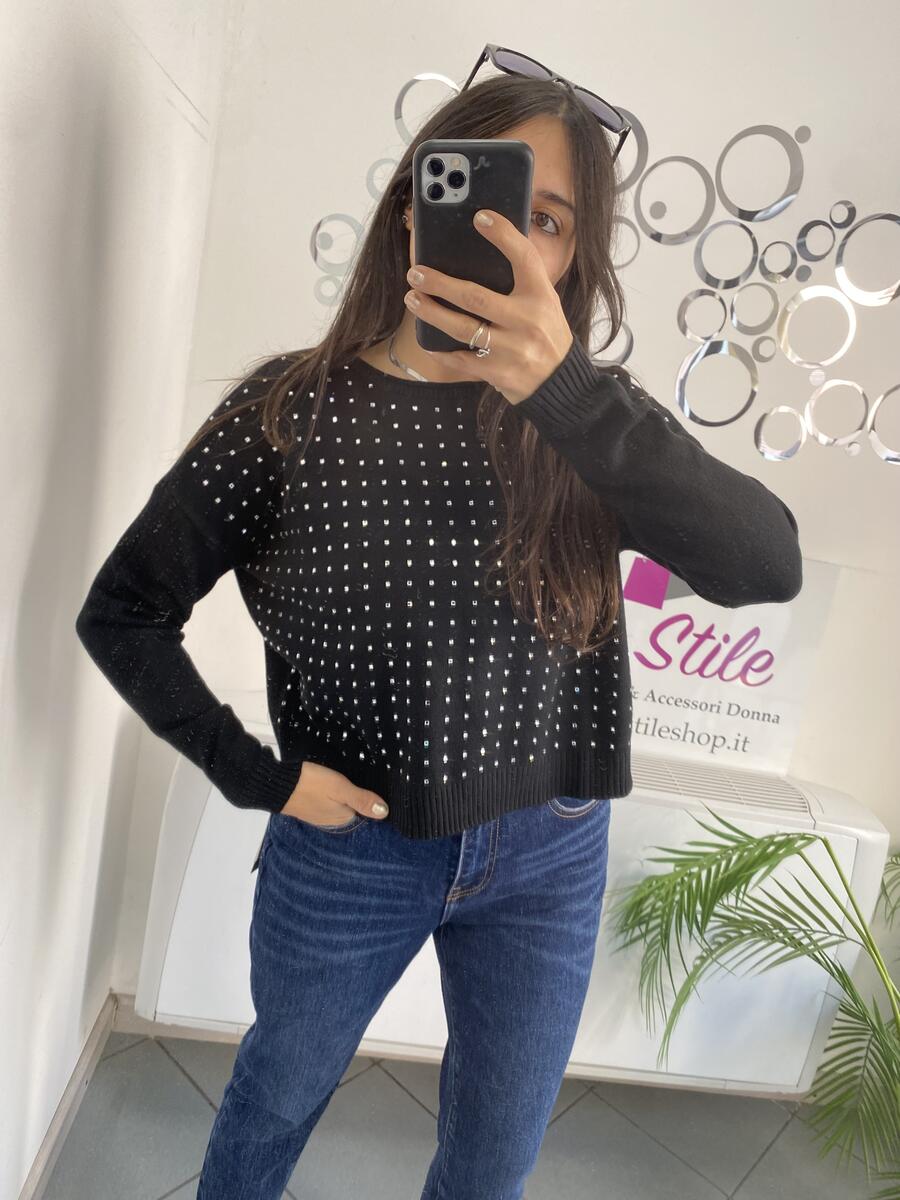 NOVITÀ Pull in viscosa con brillantini