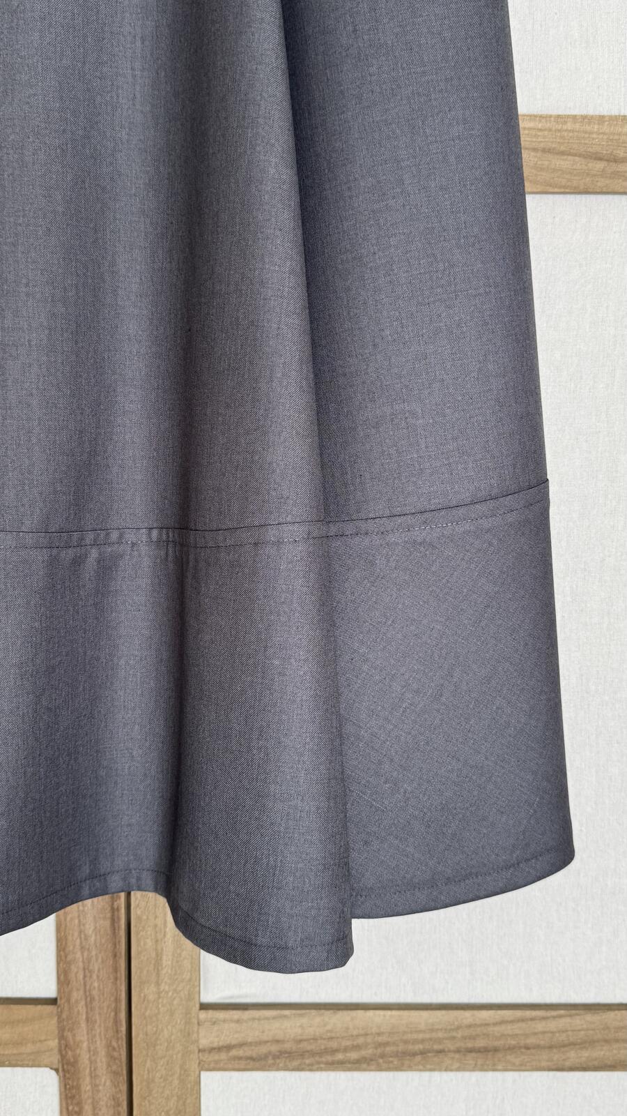 Gonna Tasmania grey