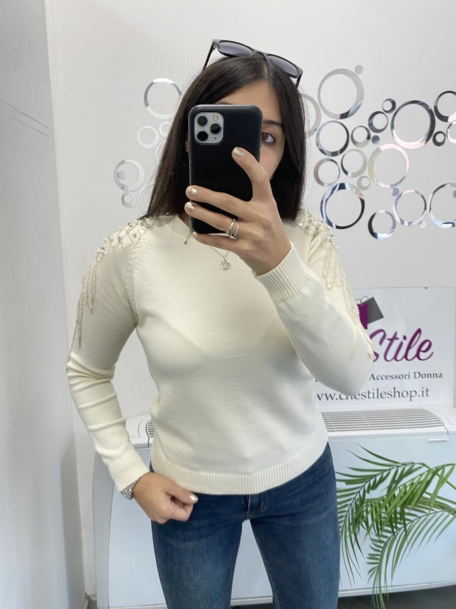 NOVITÀ Pull dettaglio perle e strass sulle spalle