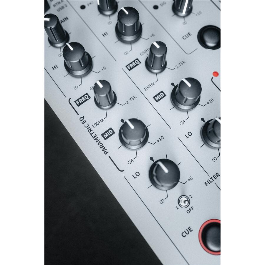 ALLEN & HEATH XONE:96