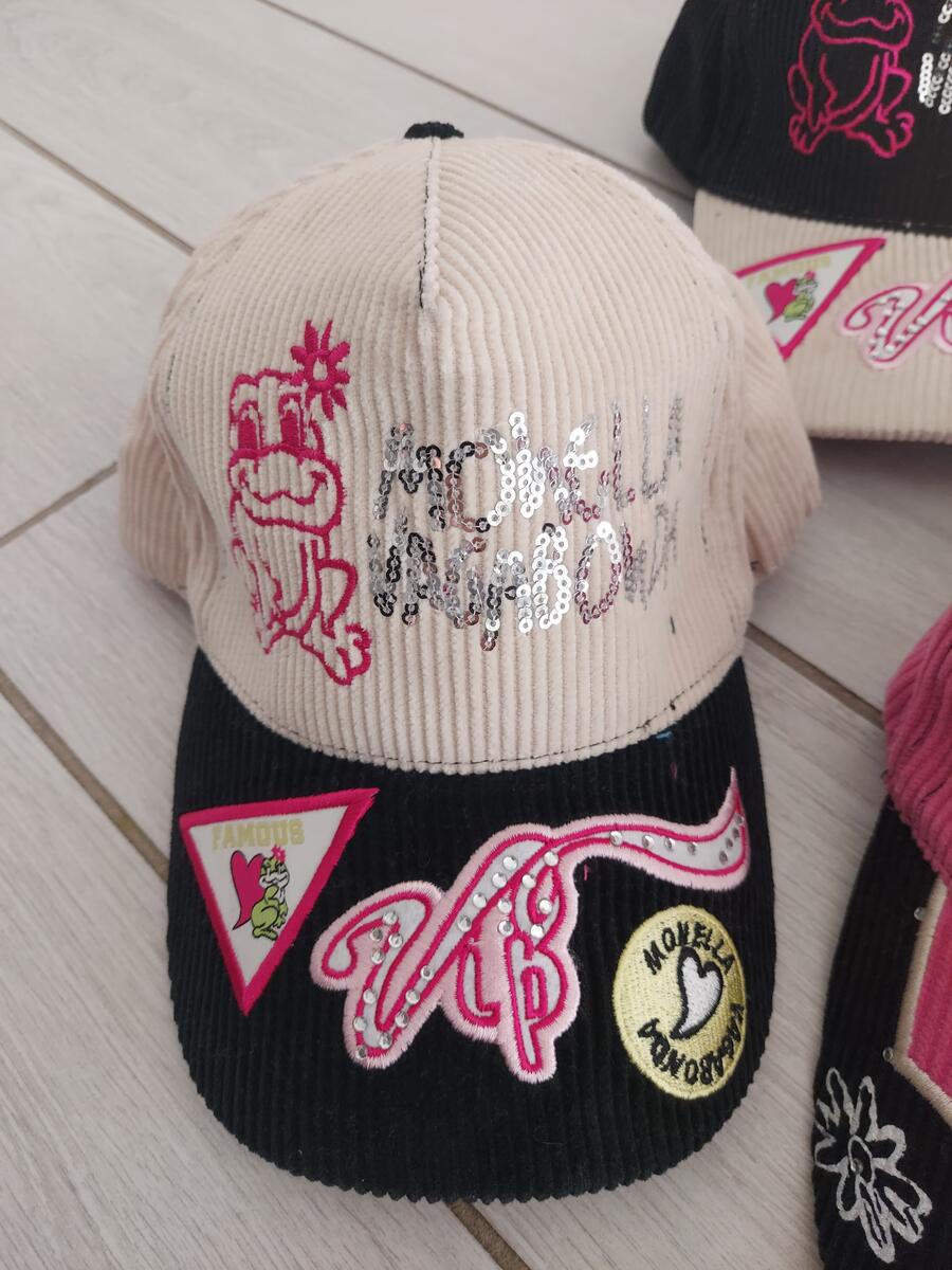CAPPELLI CON VISIERA MONELLA VAGABONDA 