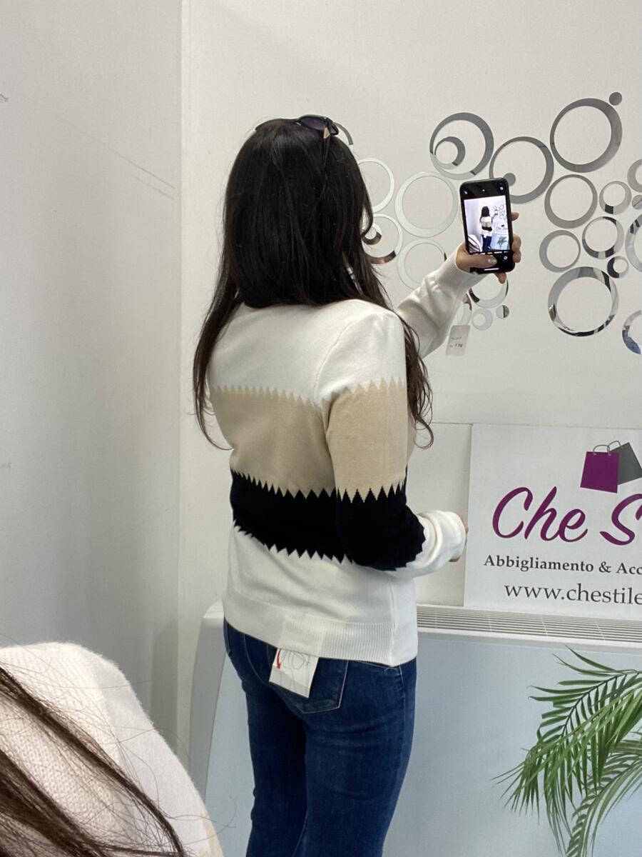 NOVITÀ Pull zig zag in viscosa 