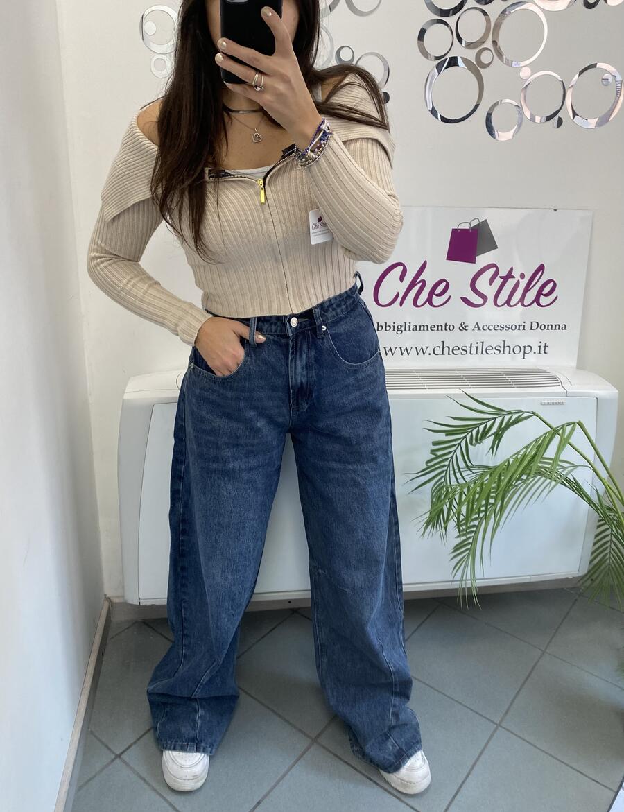 NOVITÀ Jeans extra baggy a vita alta