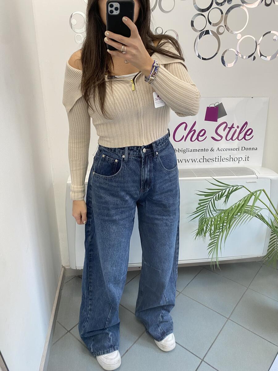 NOVITÀ Jeans extra baggy a vita alta