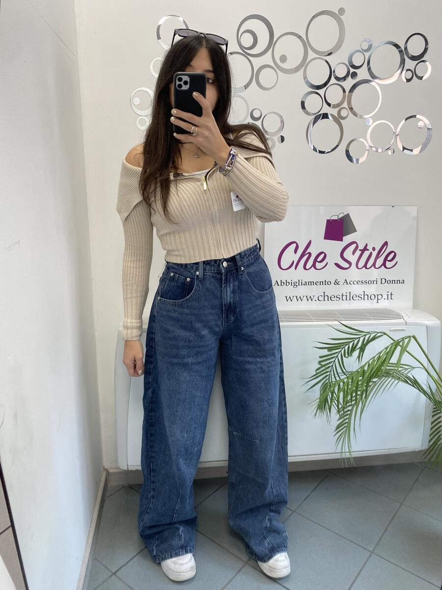NOVITÀ Jeans extra baggy a vita alta
