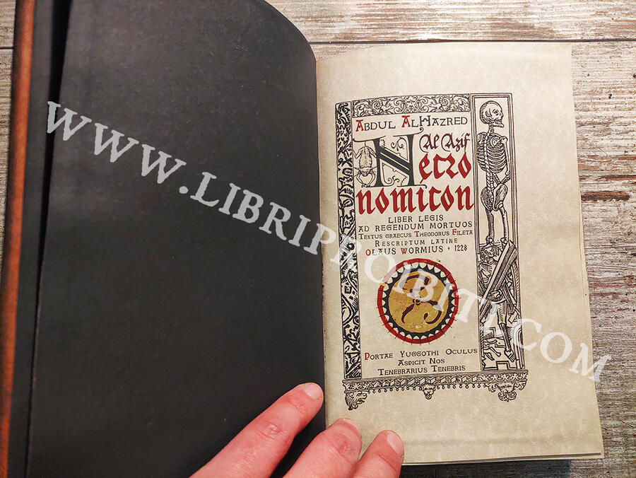 OFFER - 20% : NECRONOMICON -The mysterious and blasphemous manuscript of the mad arab Abdul Al Hazred, born from the mind of H.P. Lovecraft