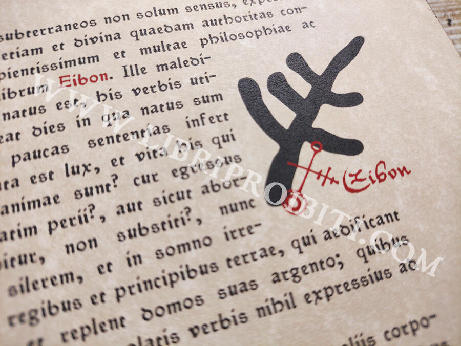 OFFER - 20% : NECRONOMICON -The mysterious and blasphemous manuscript of the mad arab Abdul Al Hazred, born from the mind of H.P. Lovecraft