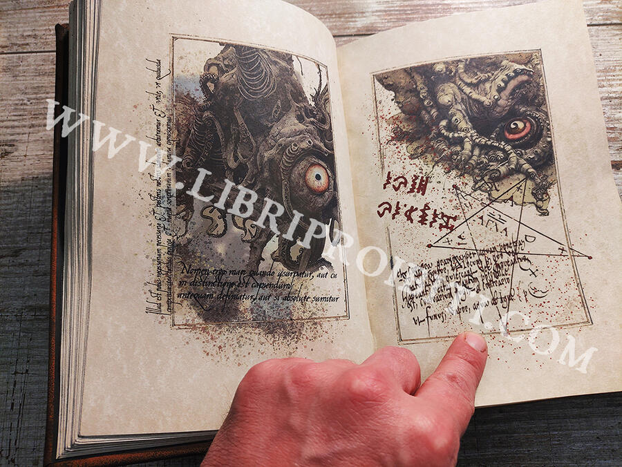 OFFER - 20% : NECRONOMICON -The mysterious and blasphemous manuscript of the mad arab Abdul Al Hazred, born from the mind of H.P. Lovecraft